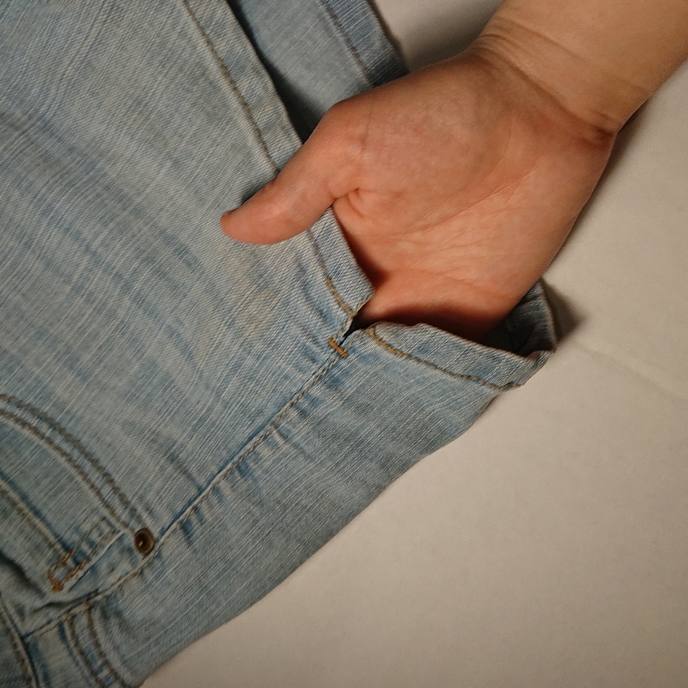 Target High Rise Denim Shorts - Picture 4 of 8